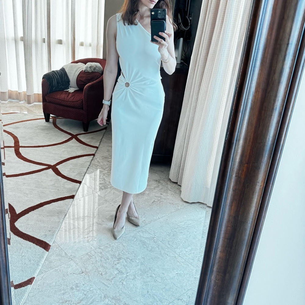 Off white midi dress with cut outs - Picture 4 of 10